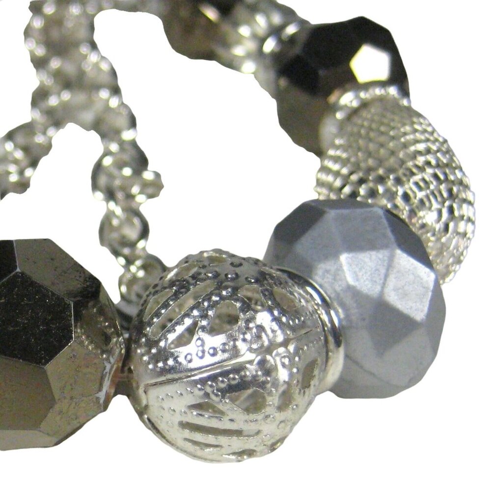 Necklace Silvertone Strand Plastic Beaded 21 inch Jewelry Adjustable Goldtone